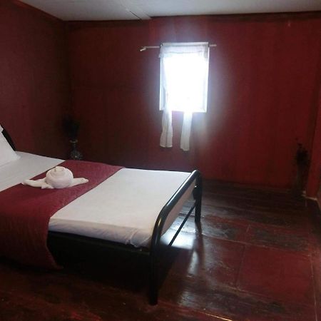 Sangjun Guesthouse Trat Buitenkant foto
