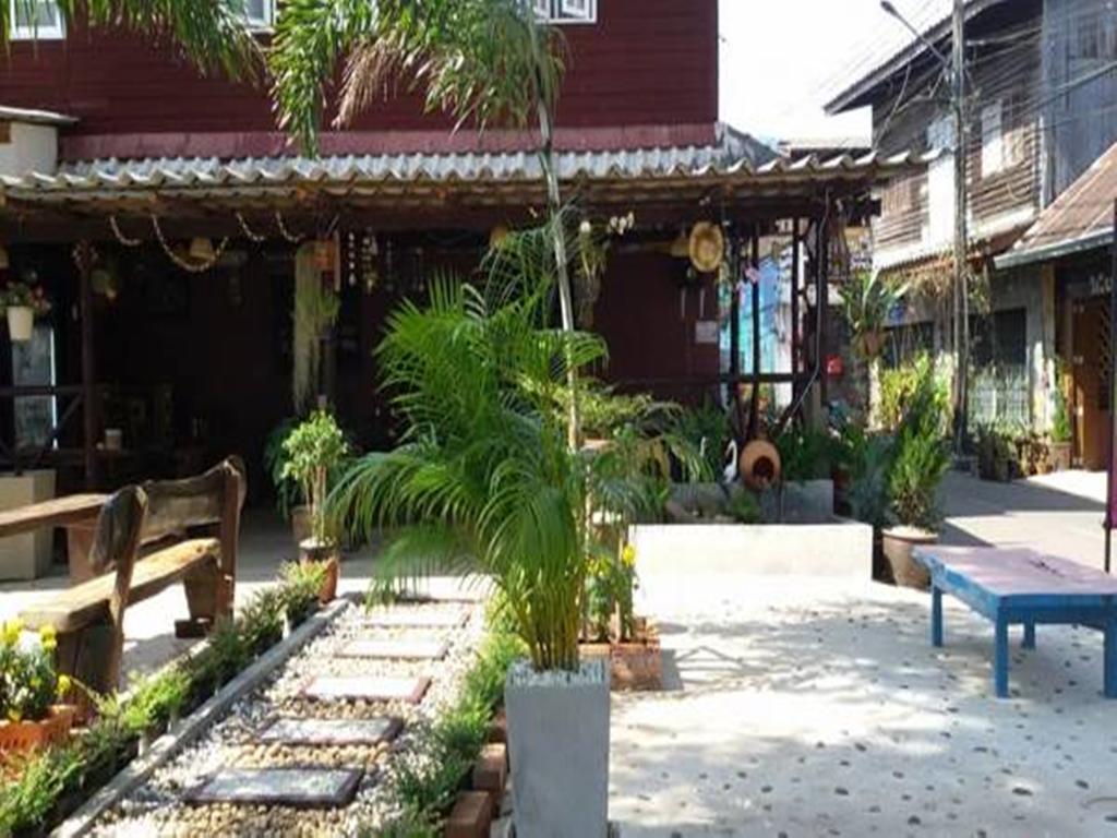 Sangjun Guesthouse Trat Buitenkant foto