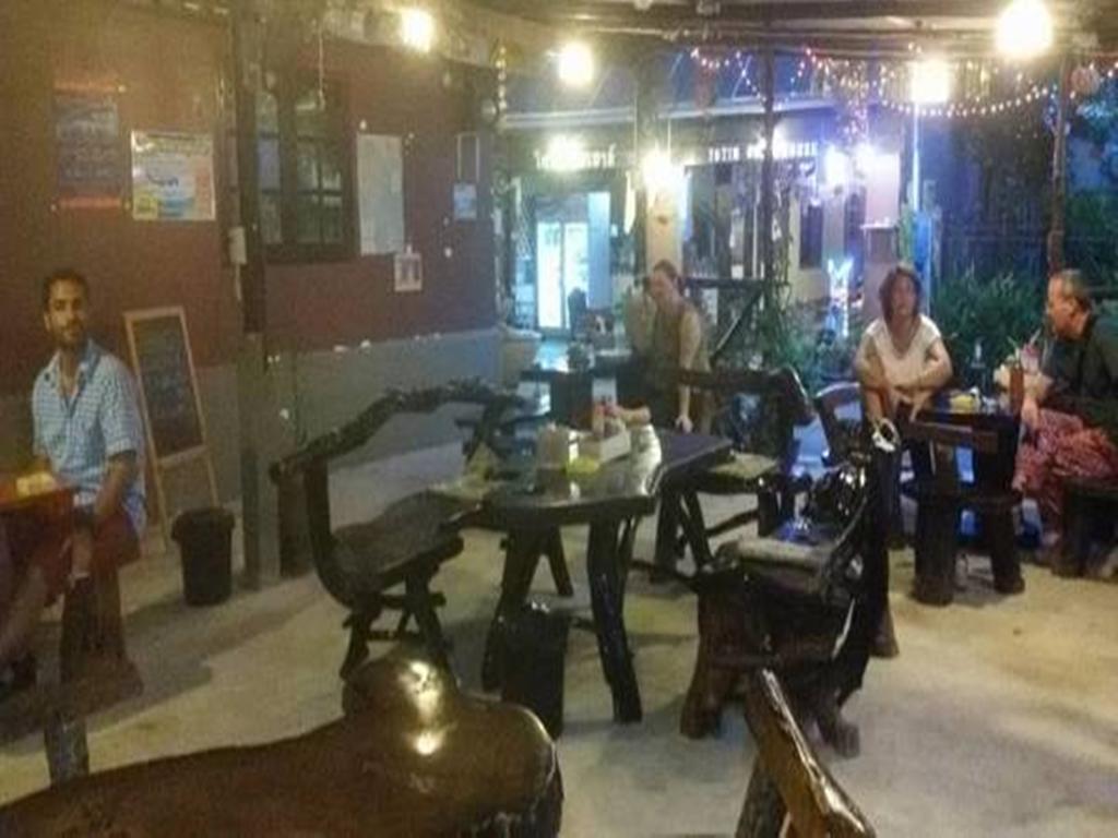 Sangjun Guesthouse Trat Buitenkant foto