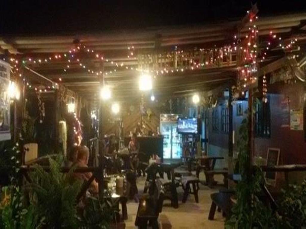 Sangjun Guesthouse Trat Buitenkant foto