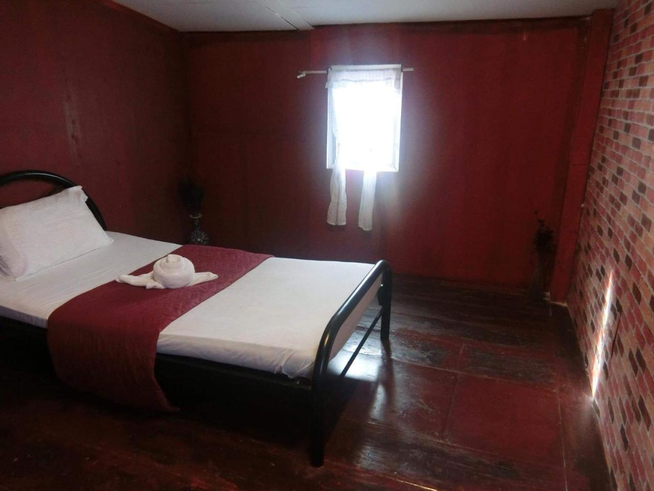 Sangjun Guesthouse Trat Buitenkant foto