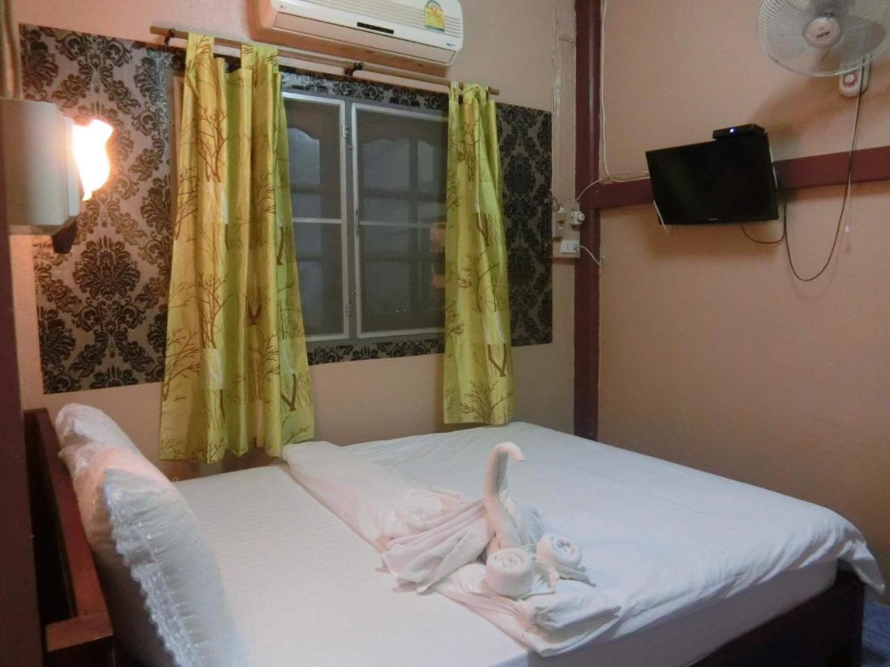 Sangjun Guesthouse Trat Buitenkant foto