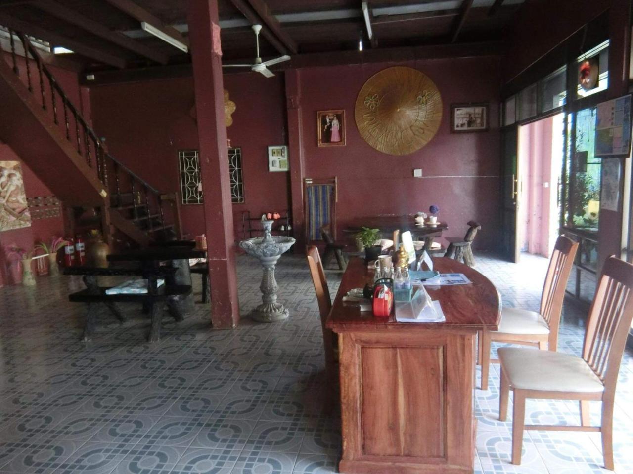 Sangjun Guesthouse Trat Buitenkant foto