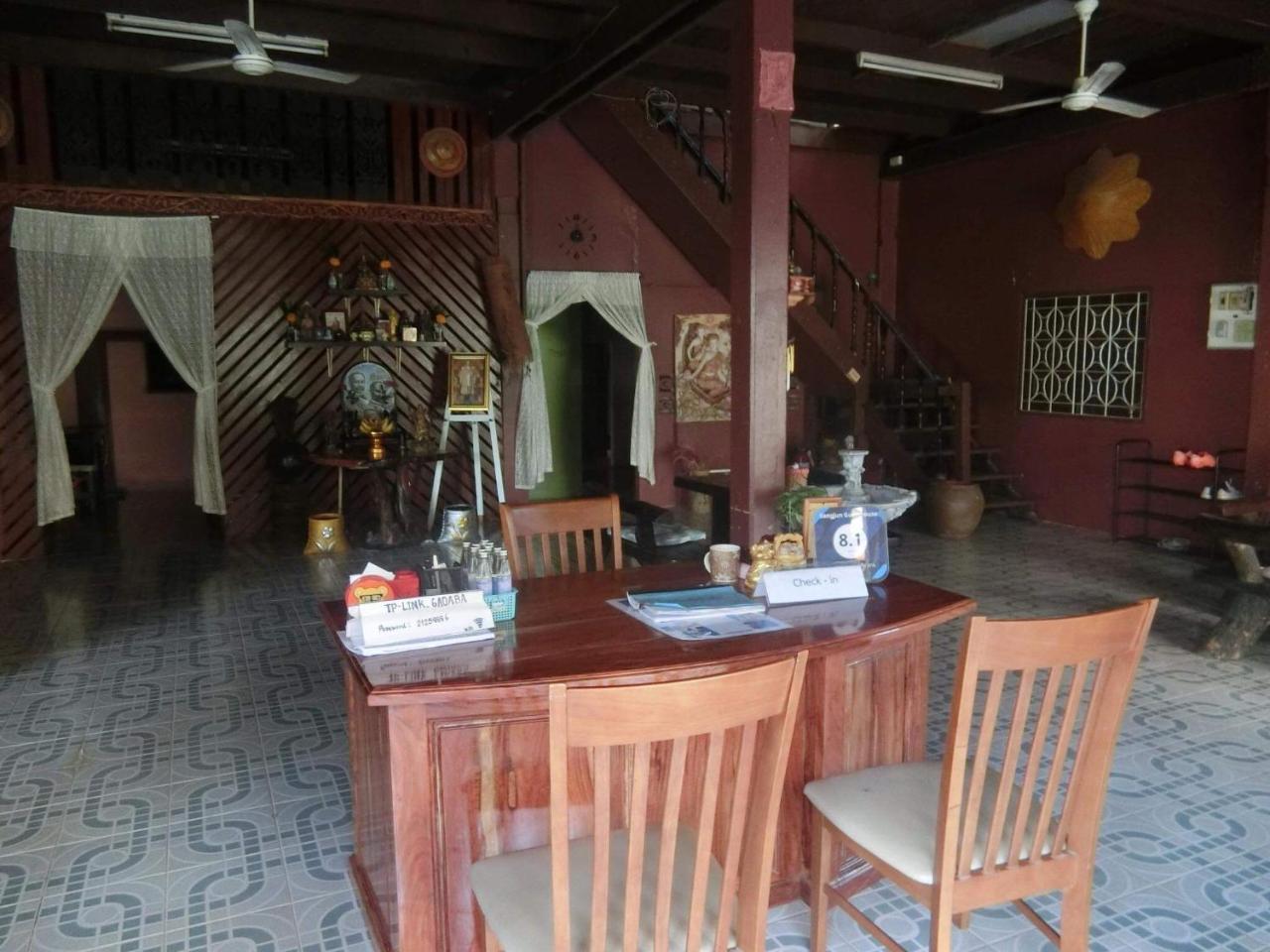 Sangjun Guesthouse Trat Buitenkant foto