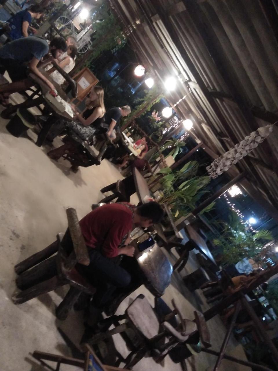 Sangjun Guesthouse Trat Buitenkant foto